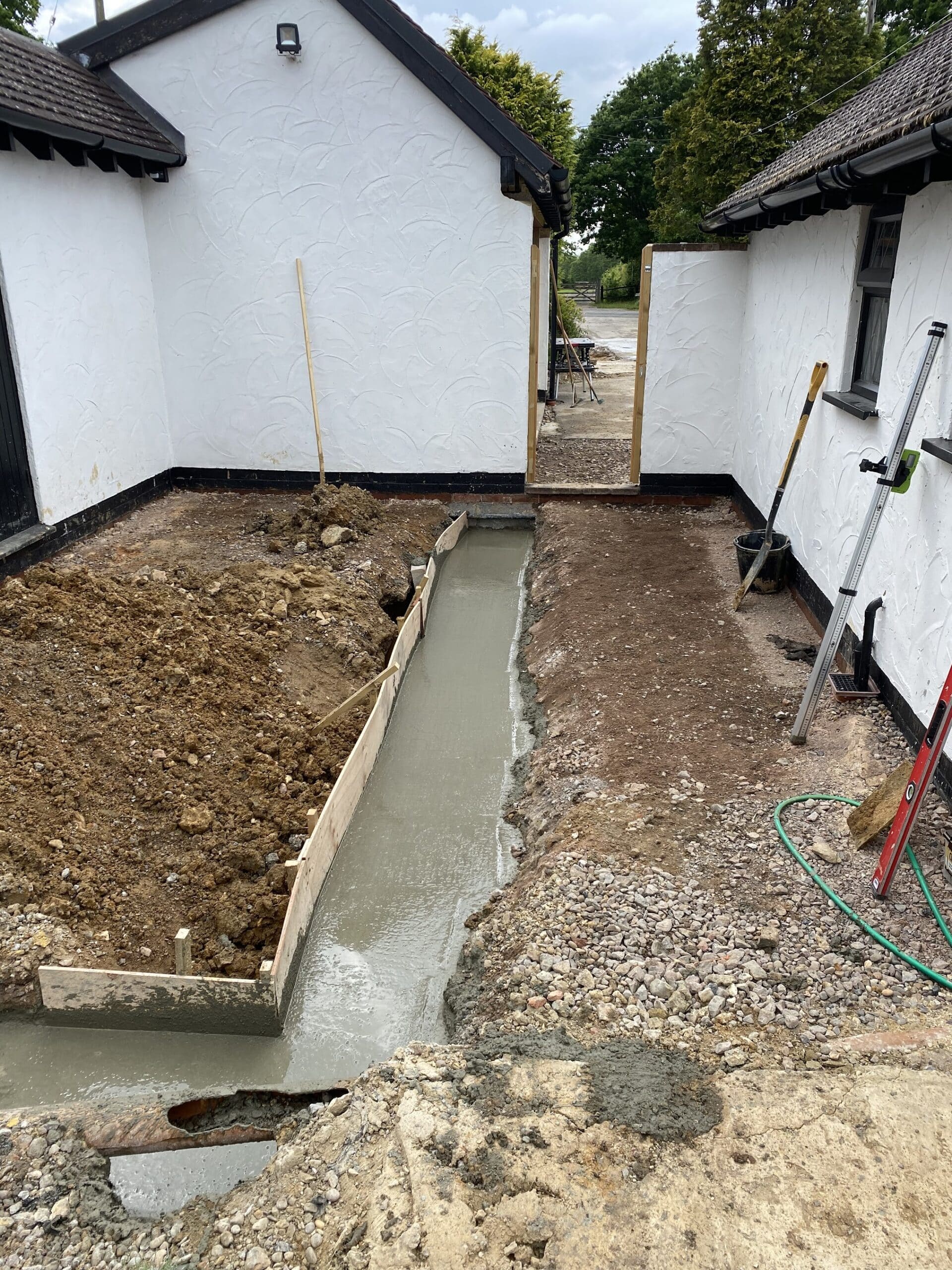 Foundations and Concrete Work trade image for Sudtrix Group building and property services